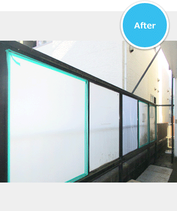共用部目隠しアクリル板取付修繕 After